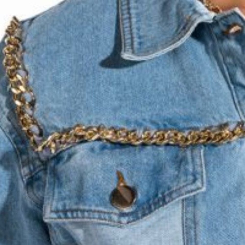 Survivor's Gold: Chain Hem Crop Denim Jacket - Picture 4 of 17
